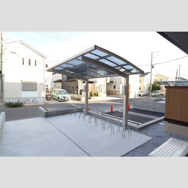 Noble Ferro C棟202号室 駐輪場