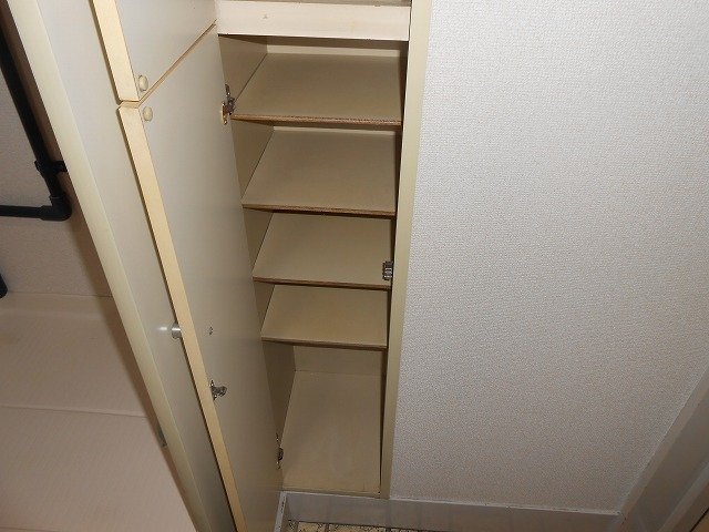 池袋シティハイツ 靴入