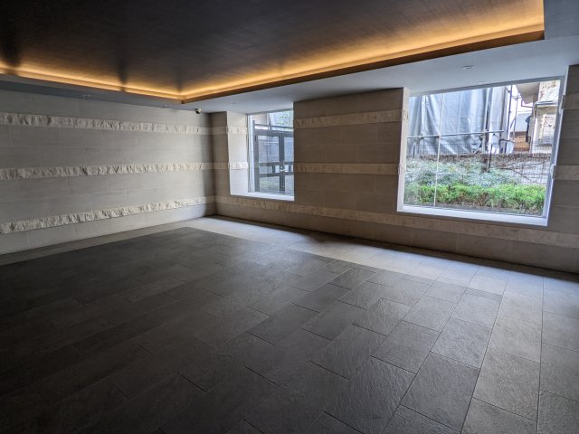 スプレスター平和台204号室 ロビー