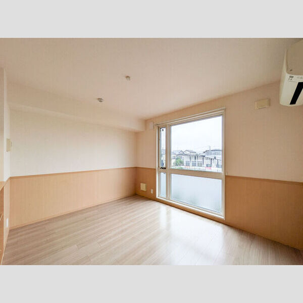 GRACE SQUARE205号室 リビング