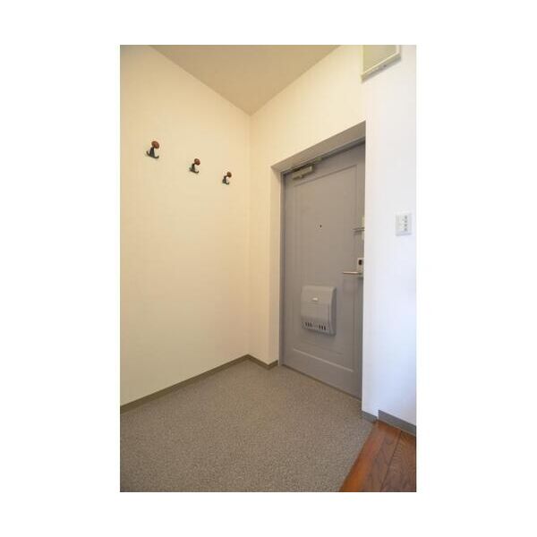 コーポレート武蔵境 玄関