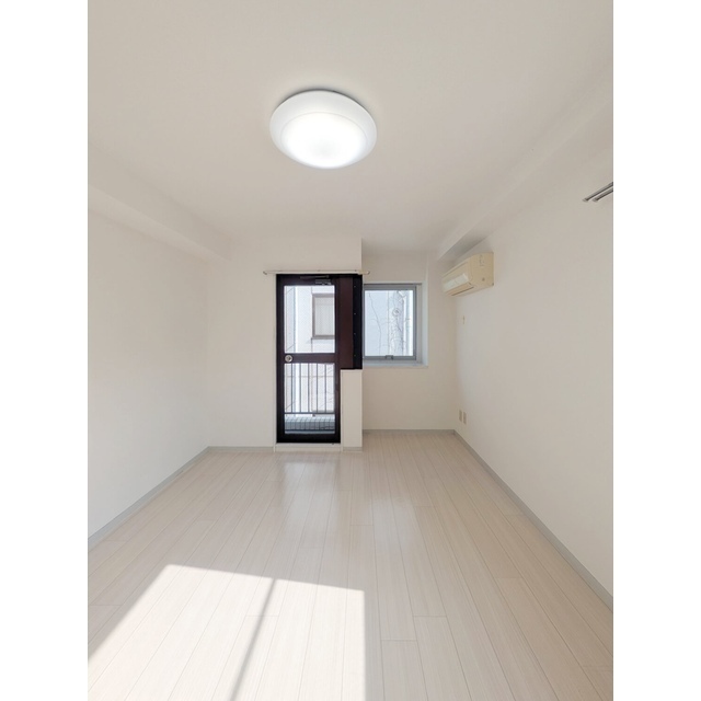 国立ヒルズ 内観