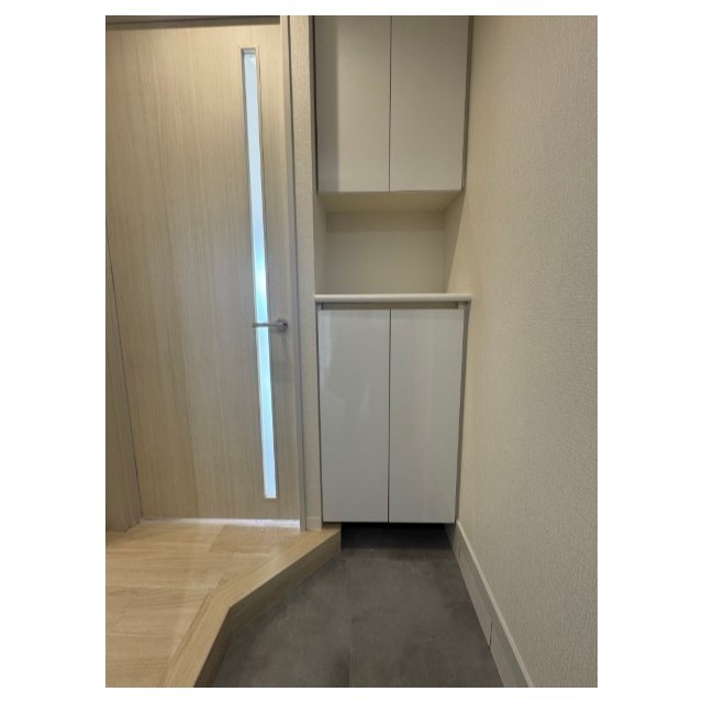 ステーションフロント都立大学 玄関