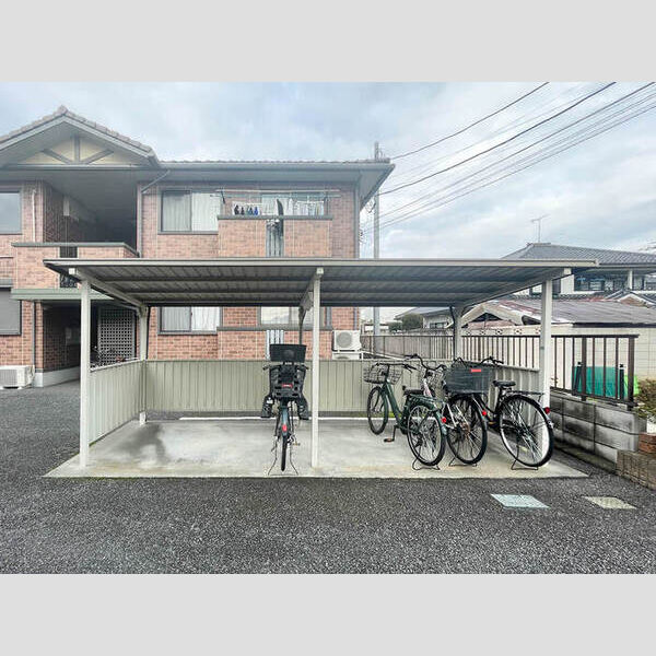 グリーンコート　弐番館203号室 駐輪場