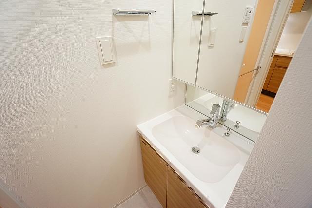 ALTERNA東池袋8階 洗面所