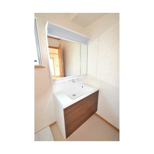 立川栄町の家 洗面