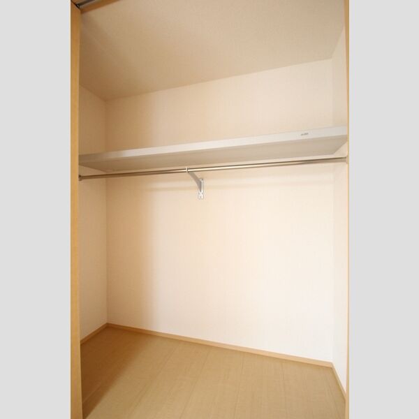 Lobellia TORO　Ⅱ103号室 クローゼット