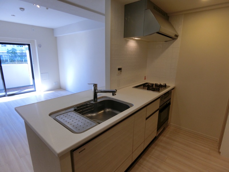 レーベンリヴァーレ町田ルージアタワー5階 キッチン