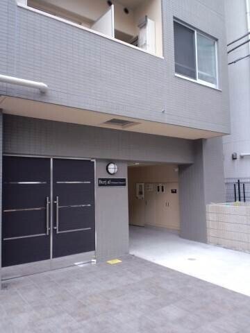 バージュアル横濱鶴見Ⅱ エントランス