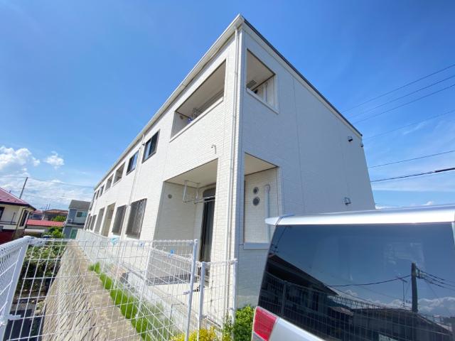 アストン・ベル 外観写真（昼）