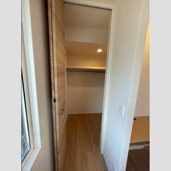 モンターニュⅡ ウォークインクローゼット