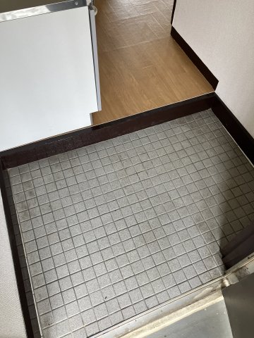 エスポワール飯田 玄関