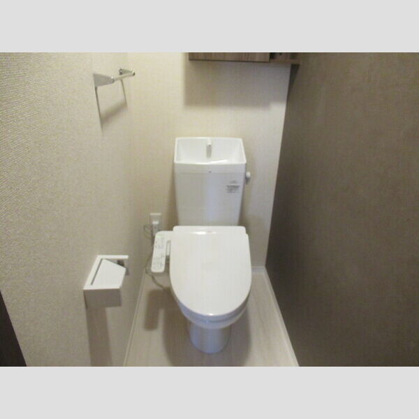 KOCHIA N・S　S棟102号室 温水洗浄暖房便座