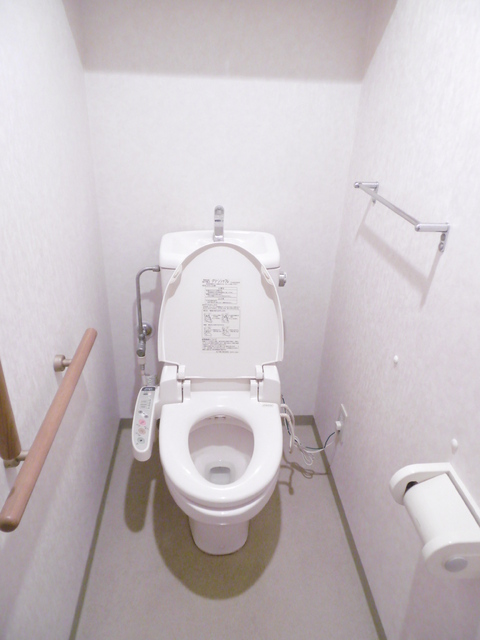 コスモ八王子ロイヤルフォルム　４０８号室 トイレ