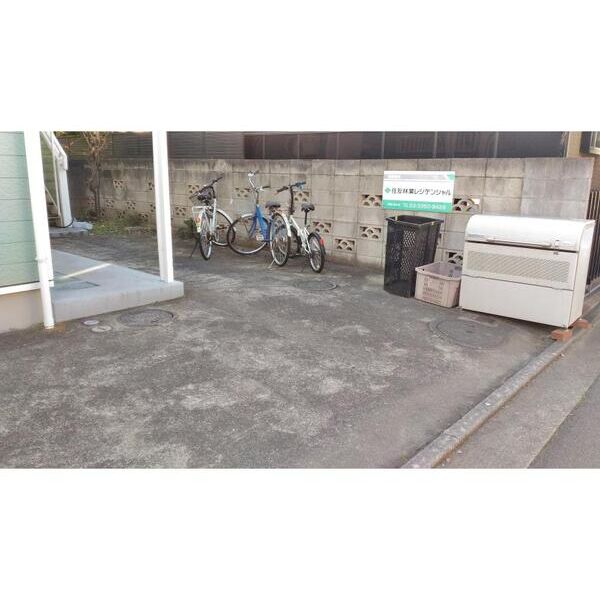 エステートピアグリーン エントランス