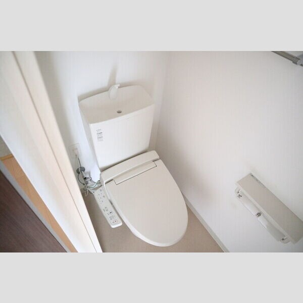 ラフレ東川口 トイレ