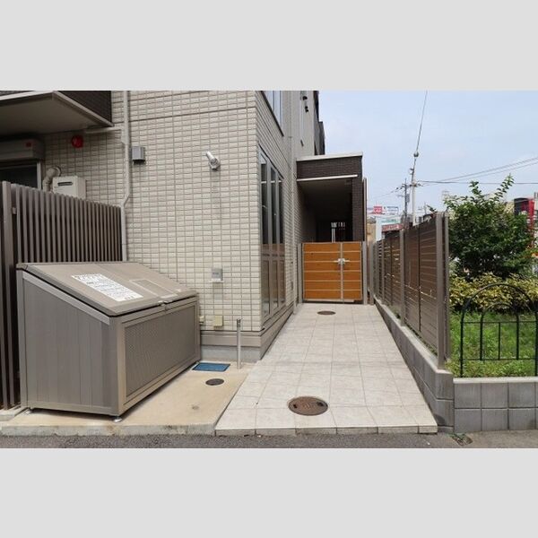 クレール馬橋 エントランス