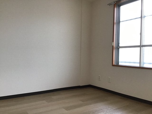 リヴェール本郷台0204号室 ※現況有姿となります。