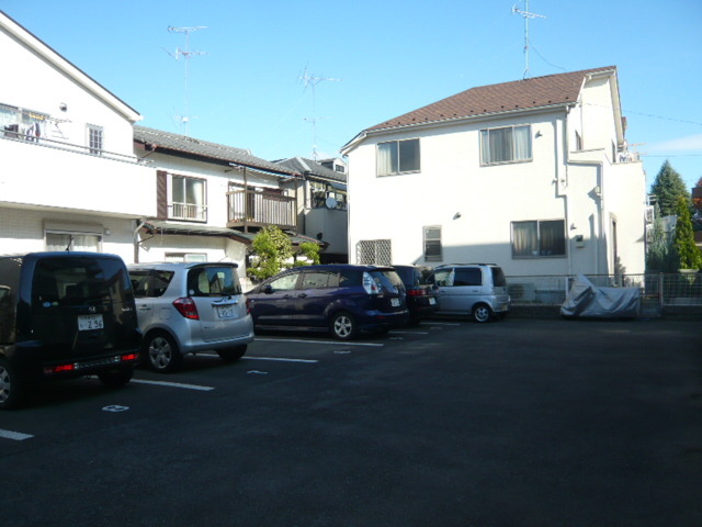 カサベルデ立野 駐車場