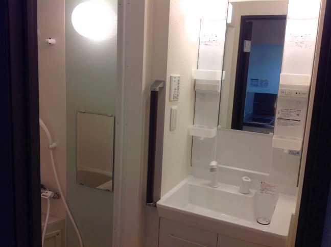 クレイノ高坂206号室 独立洗面台