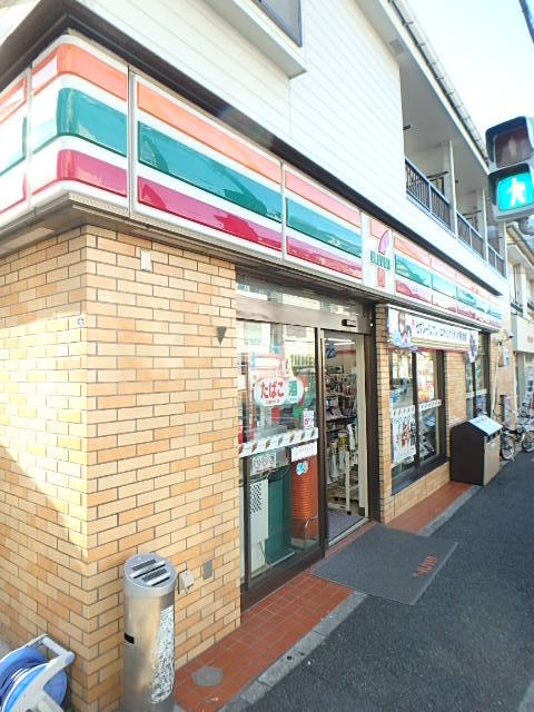 グランド・ガーラ横濱桜木町11階 セブンイレブン