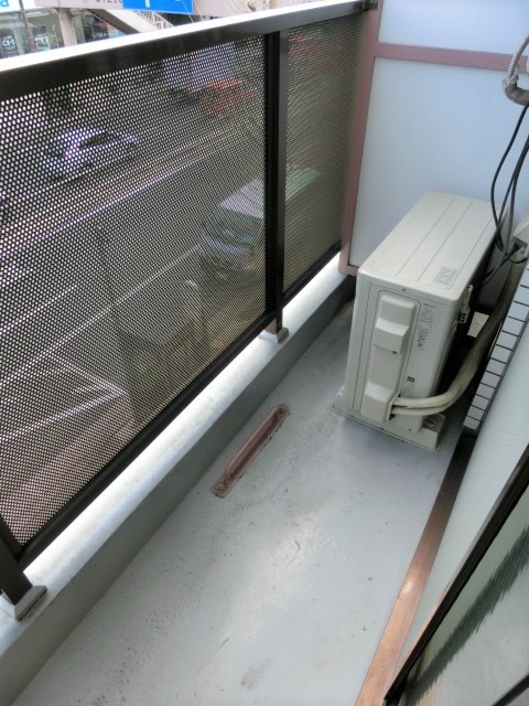 大小原ビル バルコニー