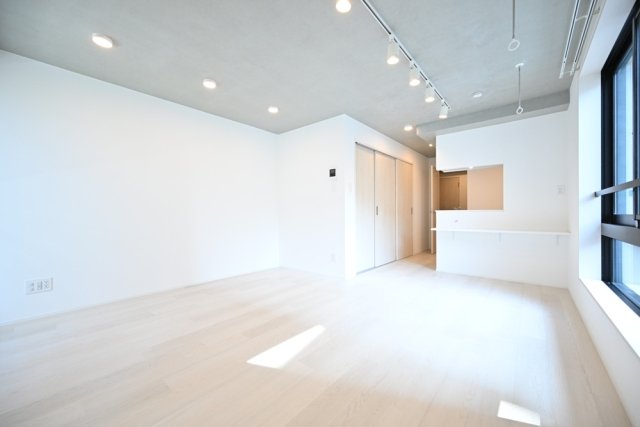 Ｌｅ　Ｎｉｄ　日本橋1階 リビング