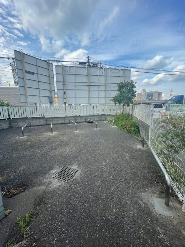 アムール祥2階 マクドナルド 120m