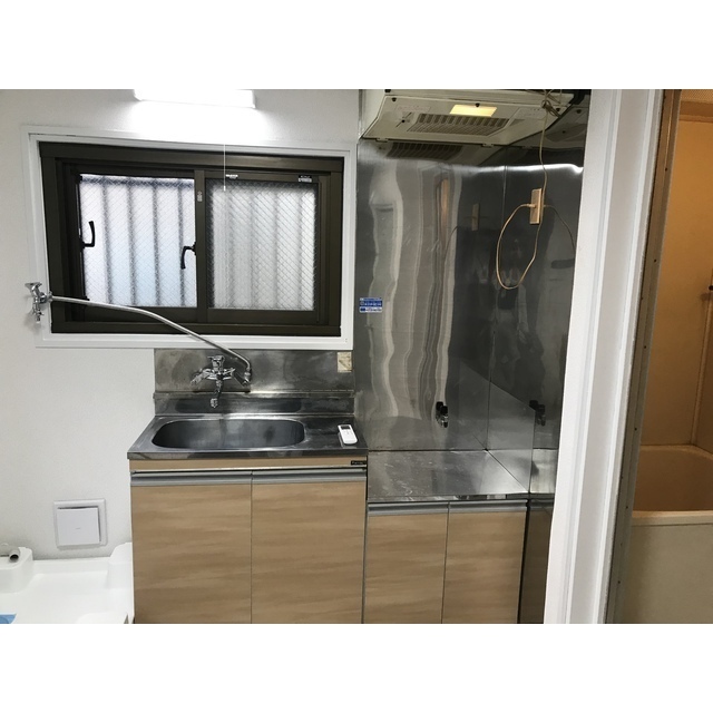 第一ハイム山下107号室 キッチン