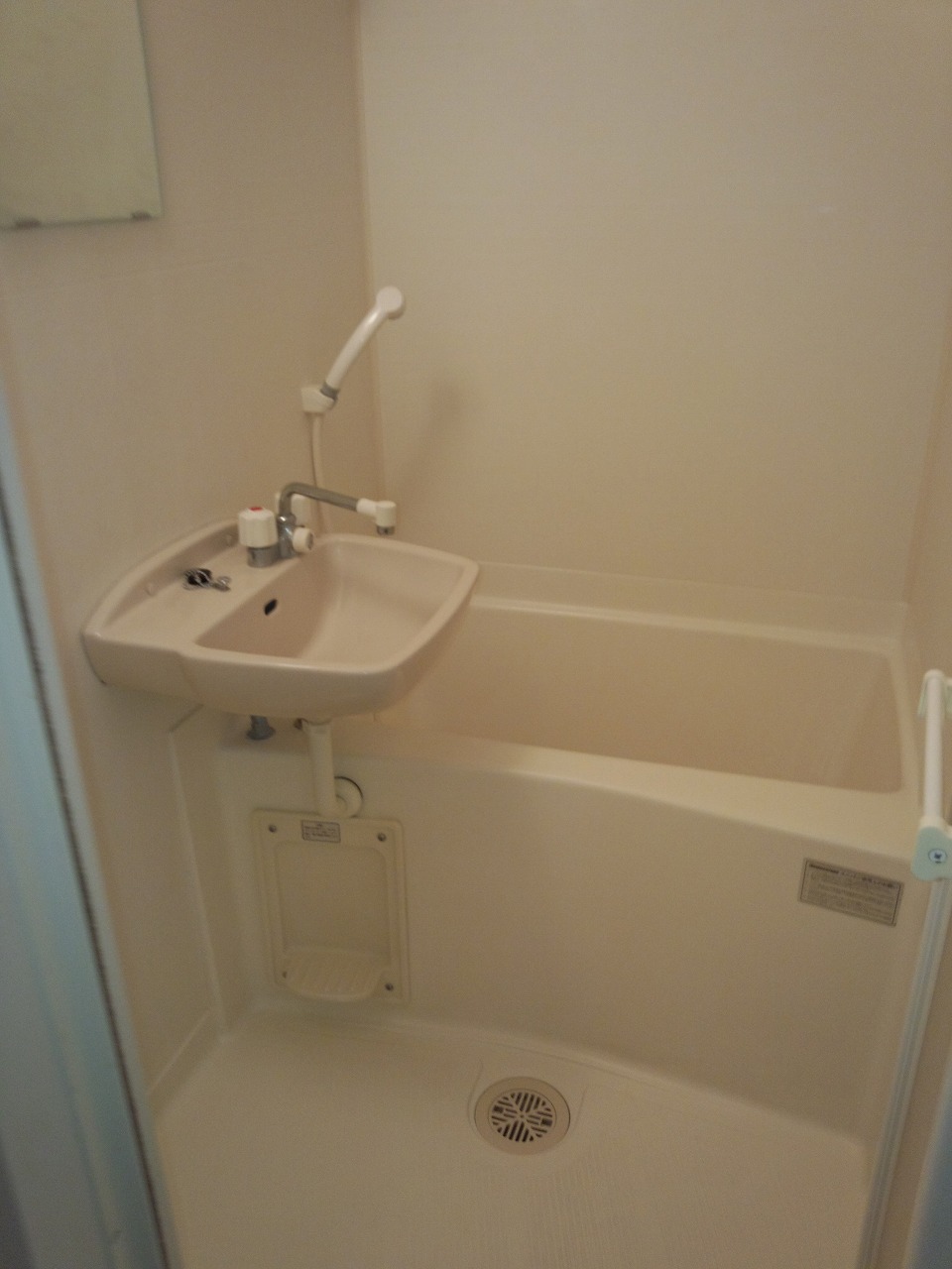 レオパレスＦＩＴ　ＴＥＲＲＡＳＥ お風呂