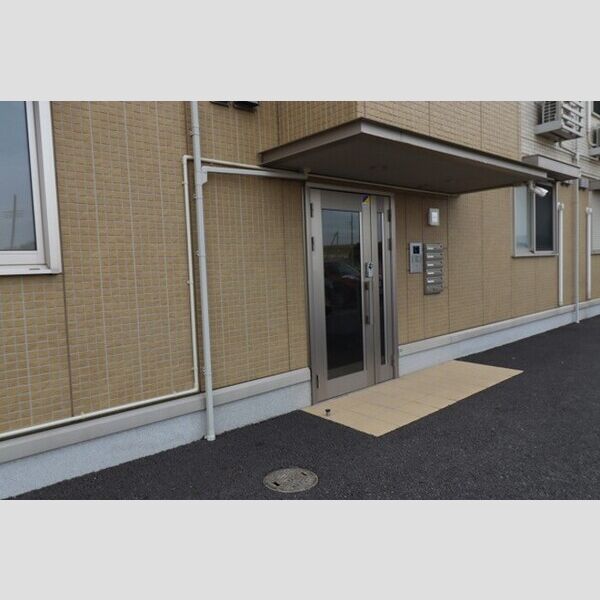 プレミール　A エントランス