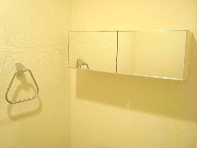 グランドール トイレ収納