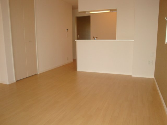 シャトー　ソレイユ リビング