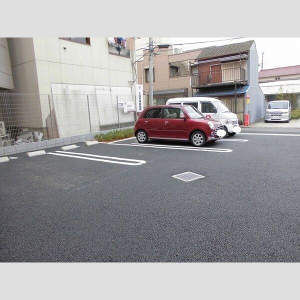 サルシール八広 駐車場