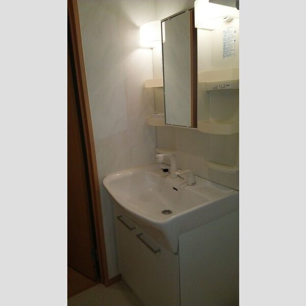 アーバンライフ萩台 洗髪洗面化粧台