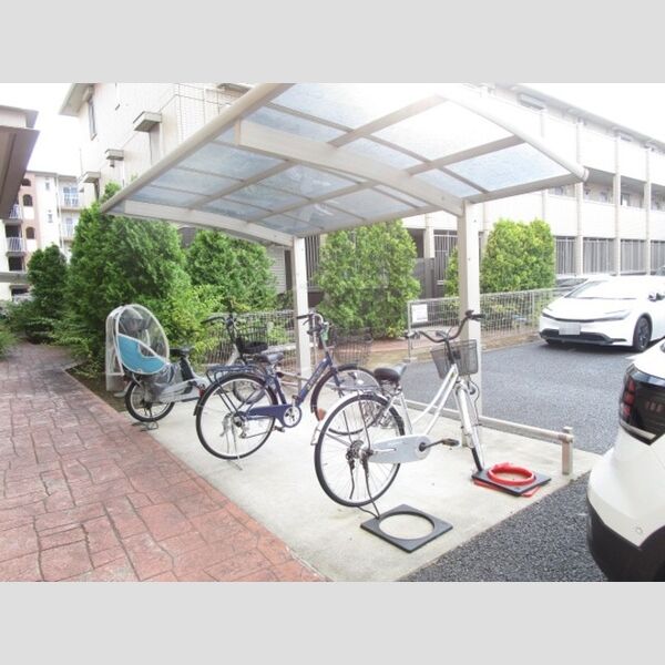 エスポワール　シャンテ 駐輪場