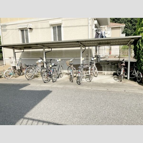 ガーデンコート飯倉台　B 駐輪場