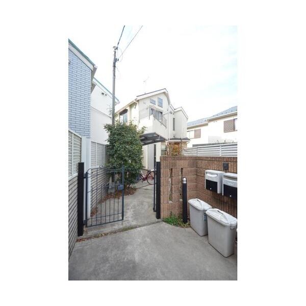 ネル吉祥寺 エントランス