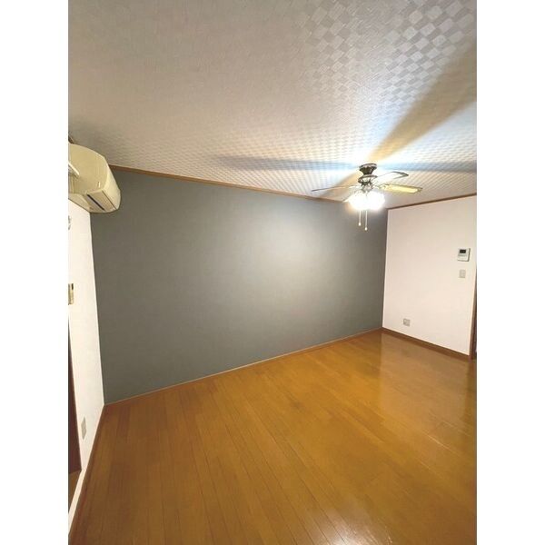 ミアカーサ・エフ リビング