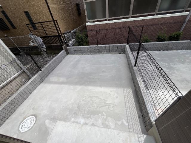メゾン　ヴェルト103号室 専用庭
