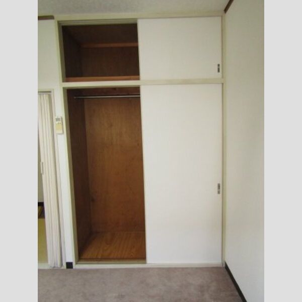 ミキハイツ202号室 原状回復工事中につき、前回募集時のお写真です。