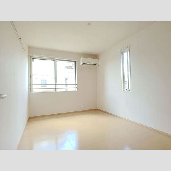 フォーマルハウト202号室 洋室6帖