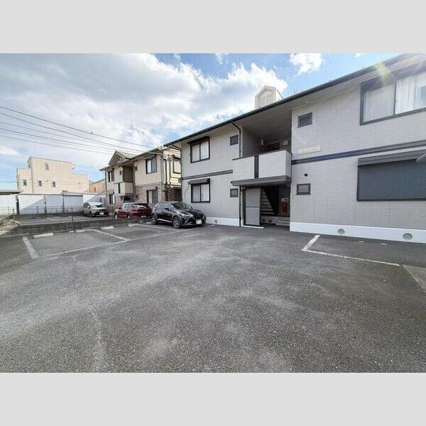 ヴェルドミール 駐車場