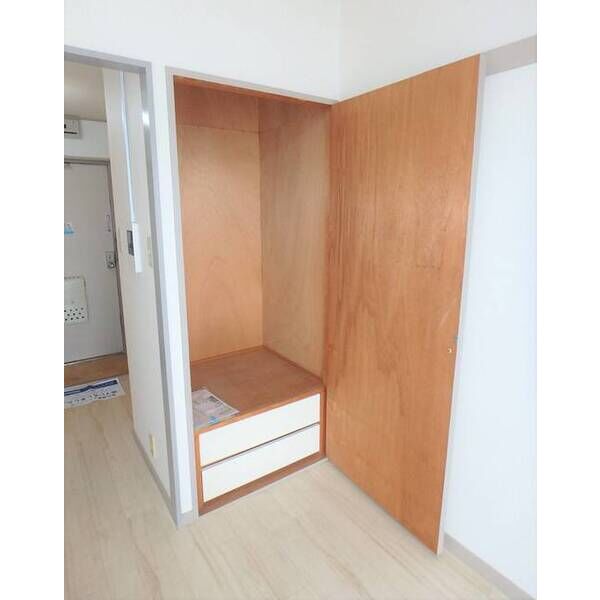 エバーグレイス分倍0313号室 収納