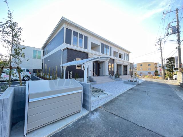 ミルフィオリ 外観写真（昼）