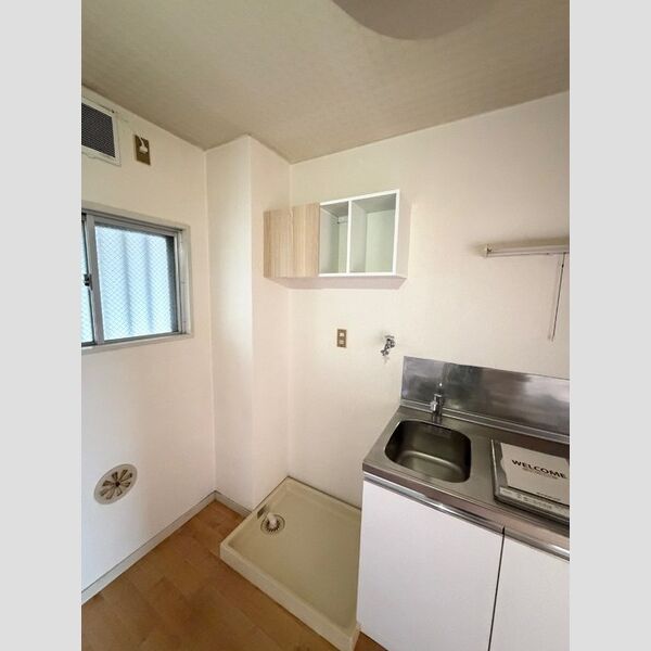 メゾン湘南 洗濯機置き場