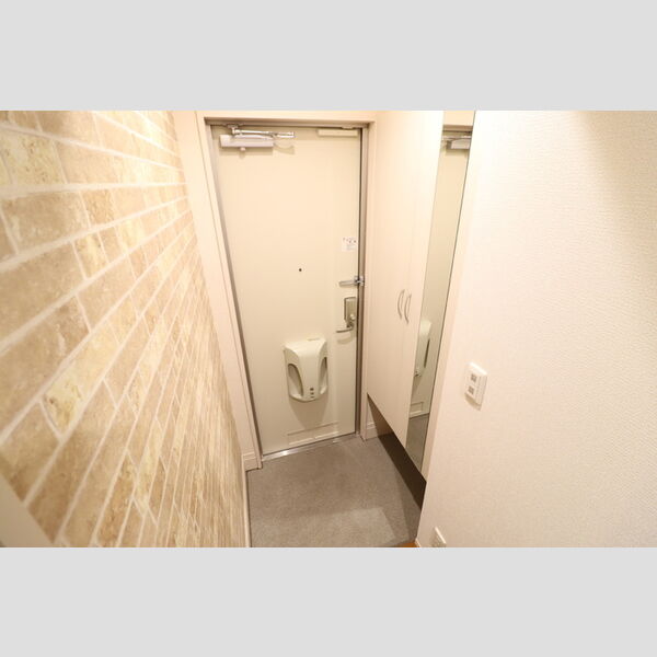 ディアコートK 玄関