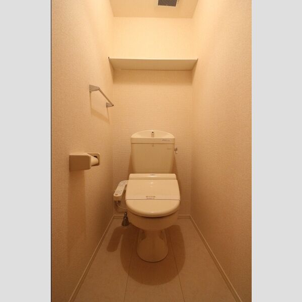 コンフォール 温水洗浄暖房便座