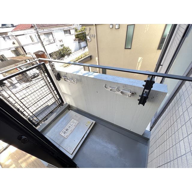 フォルス池上303号室 物干し金具有ります