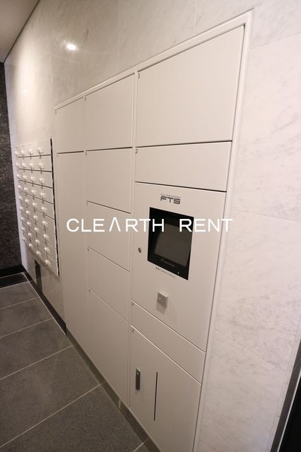 コンシェリア大森山王 ＣＲＯＳＳＩＡ4階 24時間対応宅配ボックス